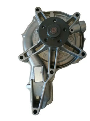 Bomba de líquido refrigerador del motor de A35F A40E EC700B EC700C 24070789 22902431