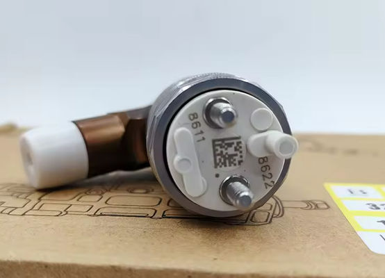 En el caso de los motores de la categoría C6.6 C4, el conjunto del inyector de combustible del sistema Common Rail 306-9380 2645A7344